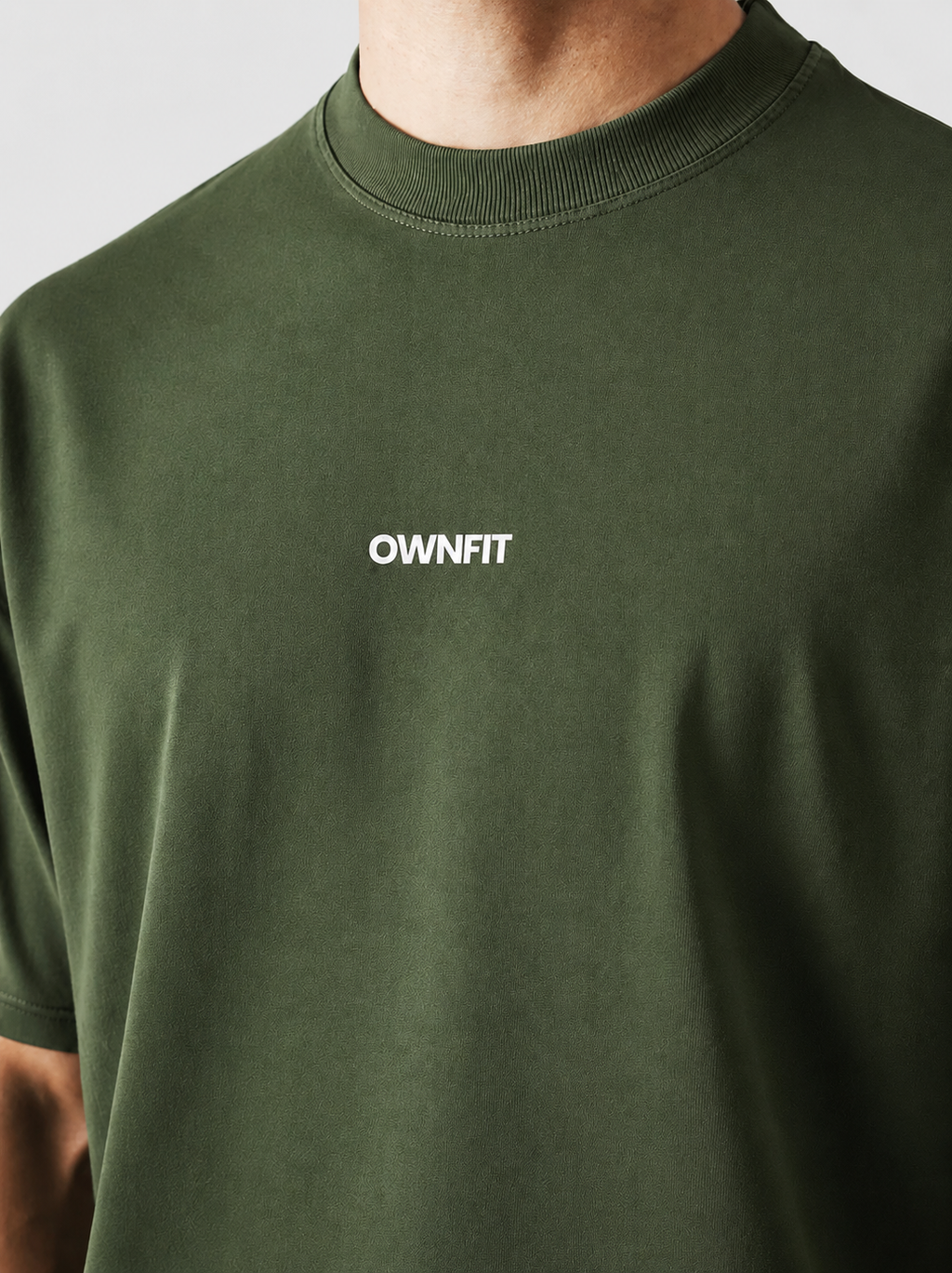 Crocodile green tee