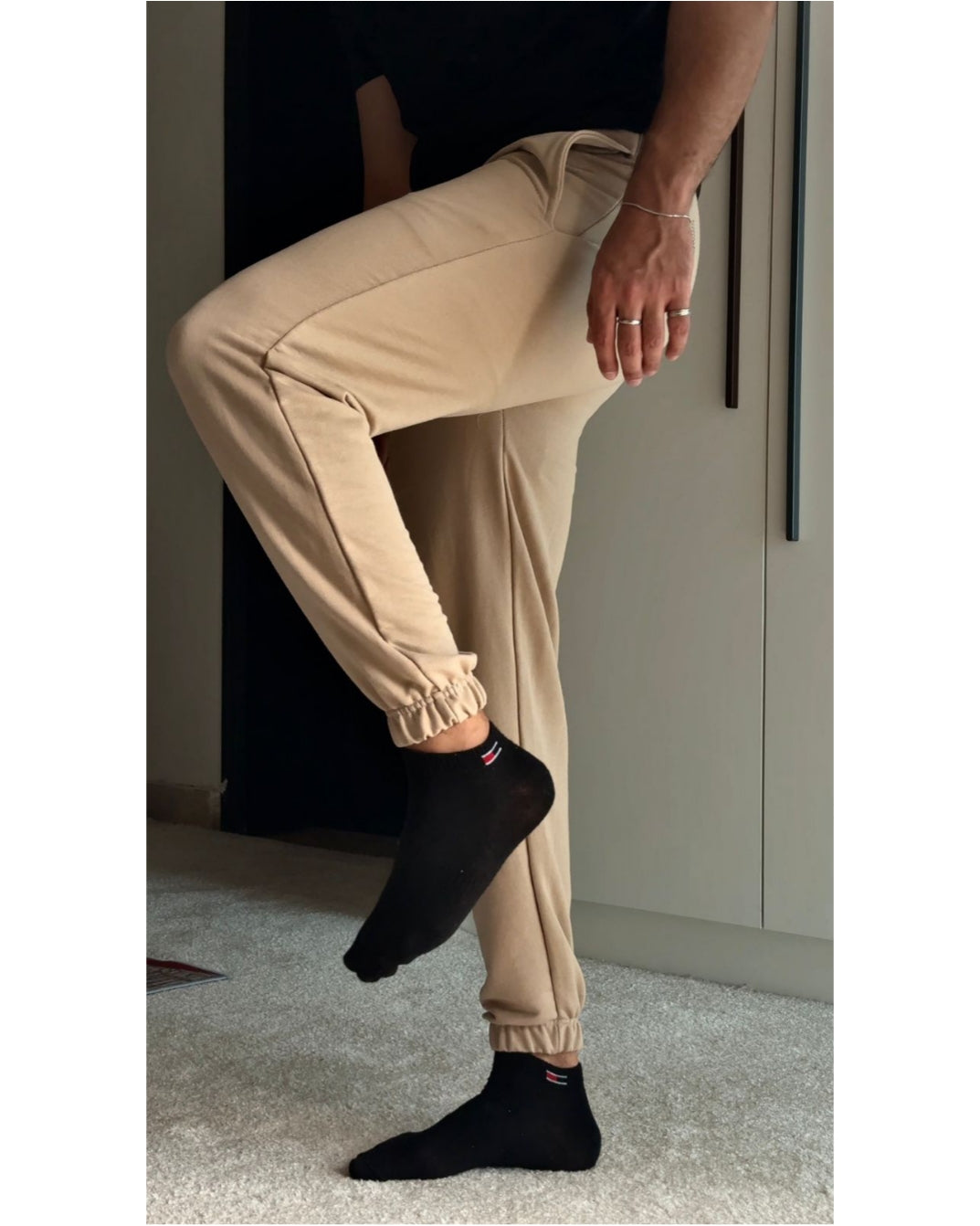 beige plain trouser for mens